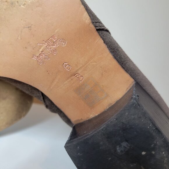 Coach Patricia Fatigue Chestnut Suede Ankle Bootie 6 Boots Turn Lock - Picture 9 of 13